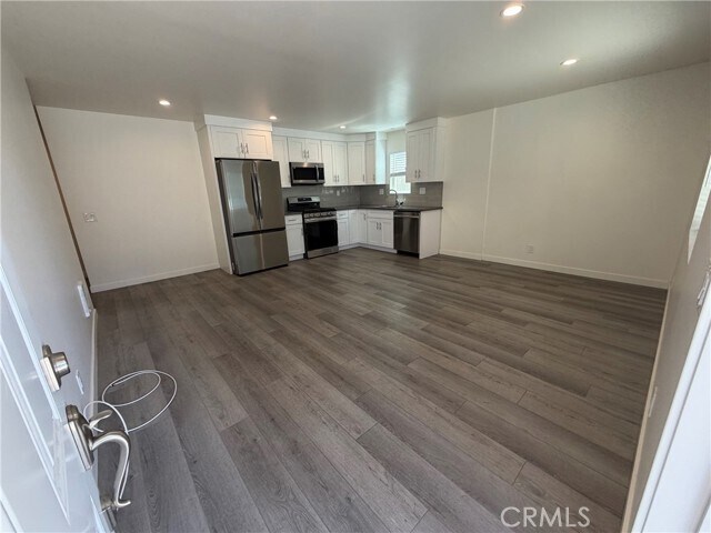 Foto del edificio - 3133 E 4th St