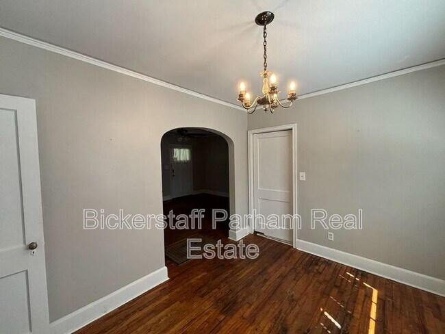 Foto del edificio - 2606 18th Ave