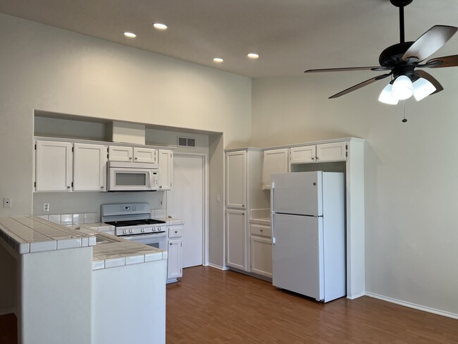 Building Photo - 10717 Anacostia Way