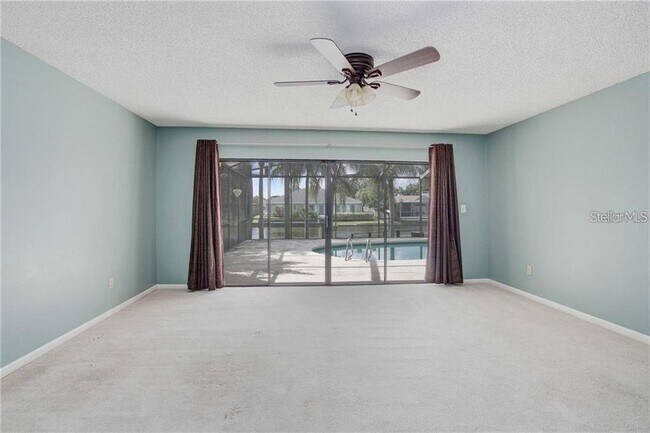 Foto del edificio - 6106 Galleon Way