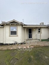 Building Photo - 1205 N Willis St