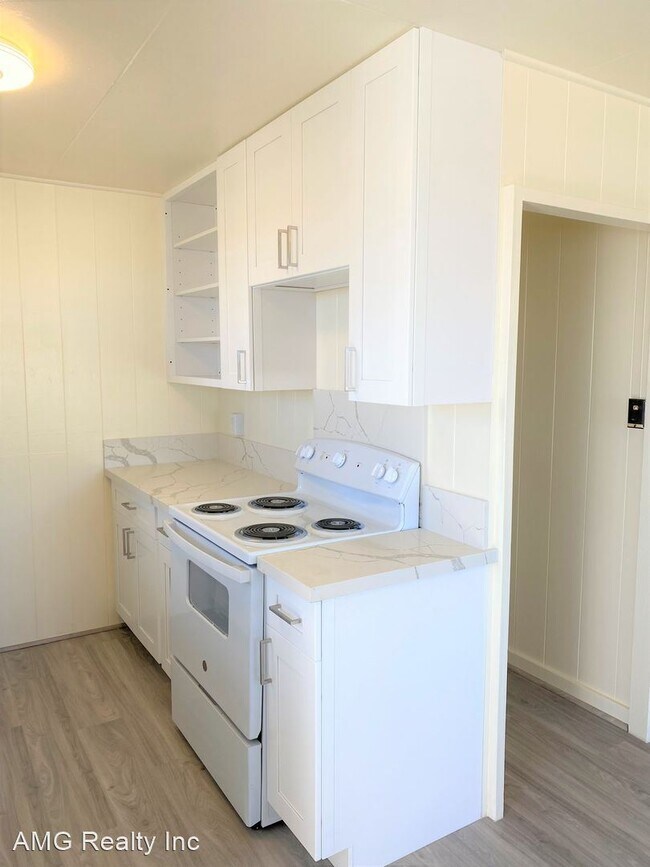 Foto del edificio - 3 br, 1 bath House - 766 Luakaha Street