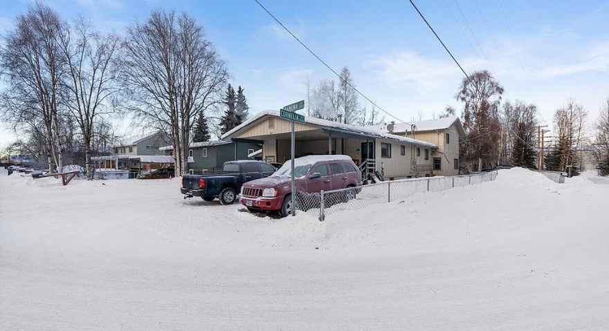Primary Photo - 1209 Ramona St