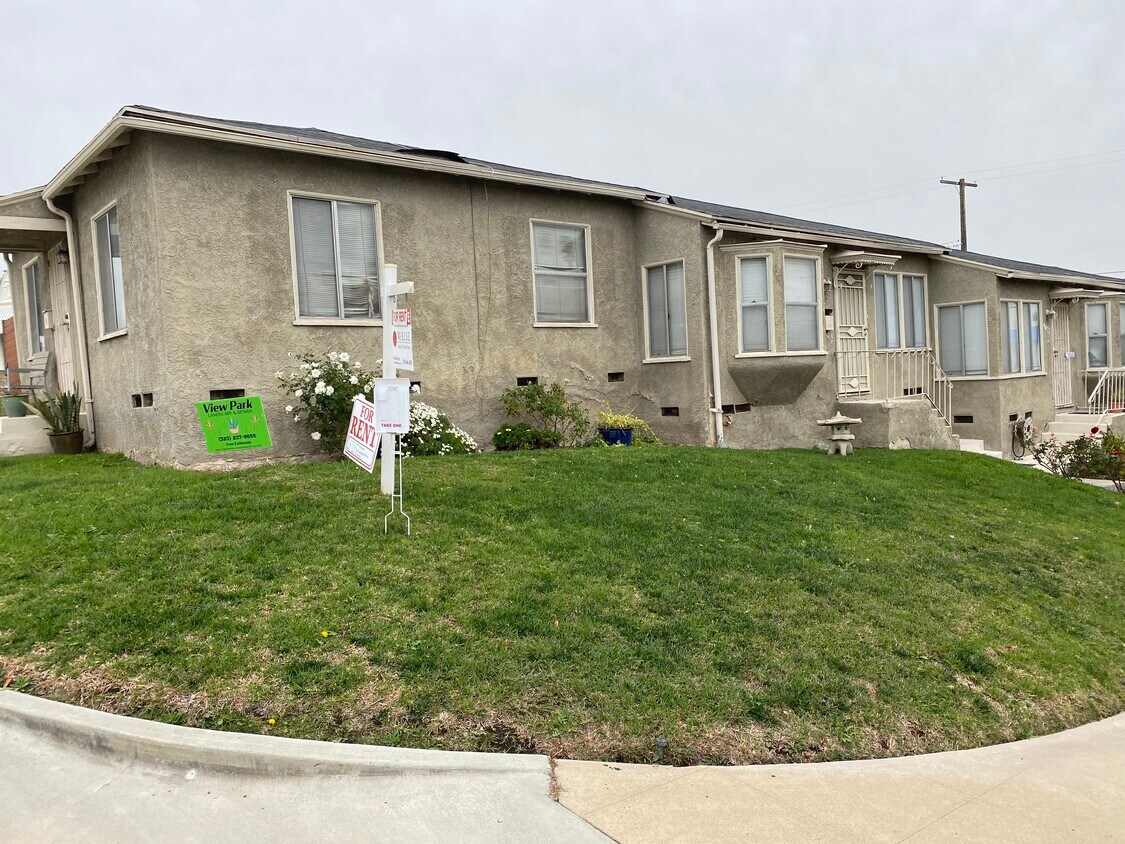 4479 W 60th St Unit 4479, View Park, CA 90043 Apartments in View Park, CA