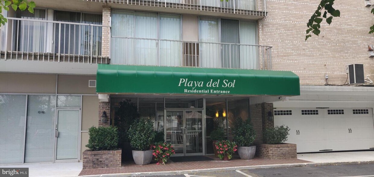 Foto del edificio - 401 Cooper Landing Rd
