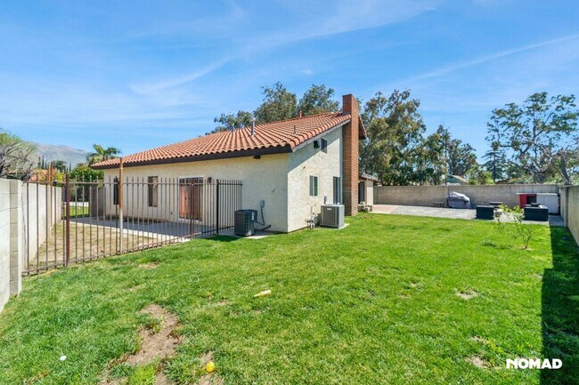 Building Photo - Charming 4BR House in San Jacinto