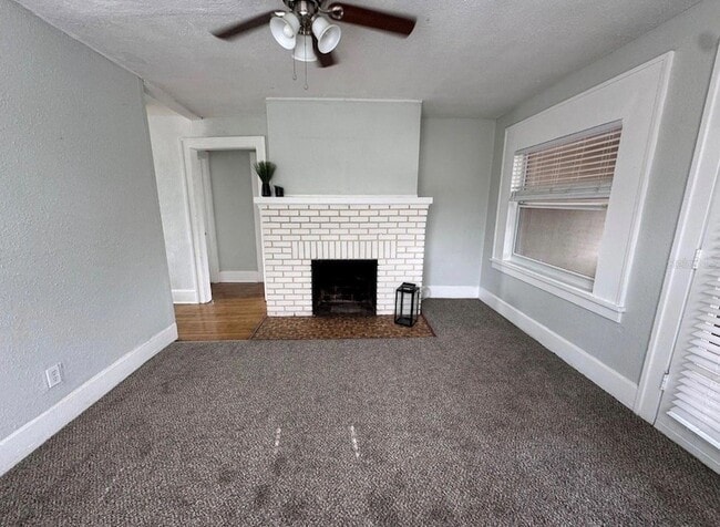 Building Photo - 1310 28th St N