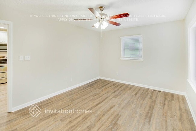 Foto del edificio - 338 Capps Hill Mine Rd