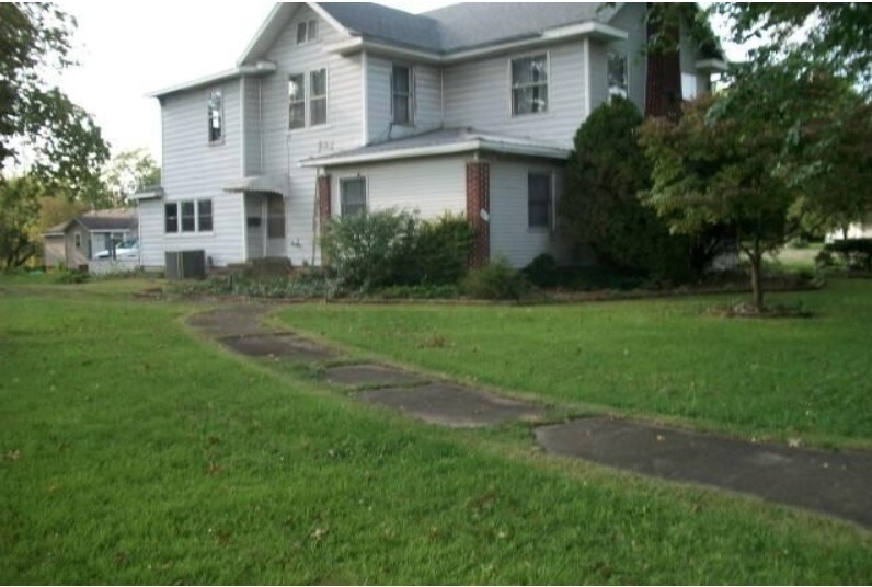 617 N Oakland Ave, Mountain Grove, MO 65711 617 N Oakland Ave