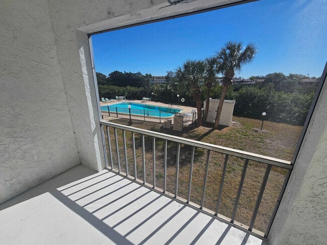 Foto del edificio - 1860 Massachusetts Ave NE