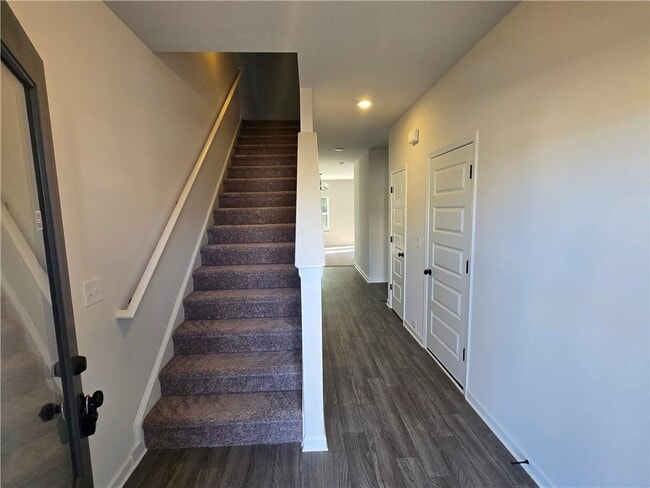 Building Photo - 705 Shetland Trl