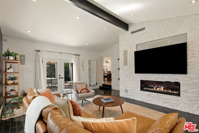 Foto del edificio - 7426 W 82nd St