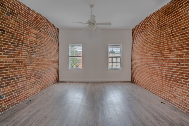 Foto del edificio - 919 S Hanover St