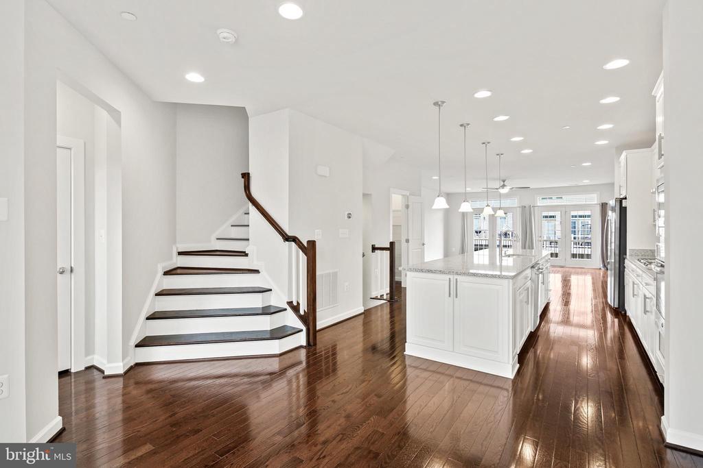 Foto principal - 7211 Howison Hill Ln