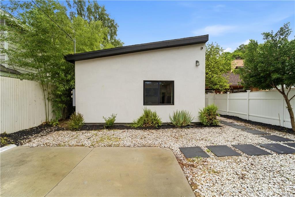 Foto principal - 5702 Donna Ave