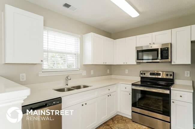 Building Photo - 5924 Roteny Court