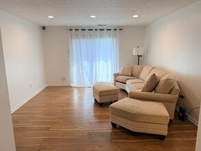 Building Photo - 5315 Portland St