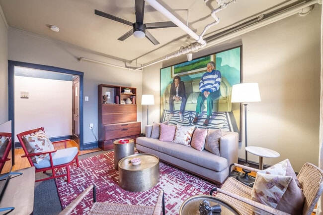 Building Photo - 1202 W Eddy St