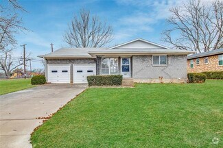 Building Photo - 908 S Burdette Ave