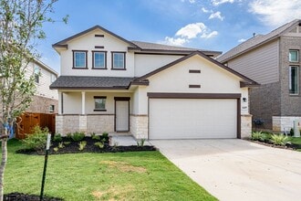 Building Photo - 1609 Ranch House