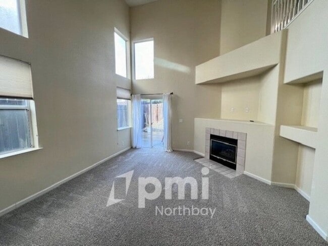 Building Photo - 504 Wicklow Dr