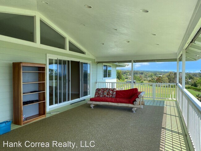 Building Photo - 3 br, 3 bath House - 1574 Keanaloa Pl.