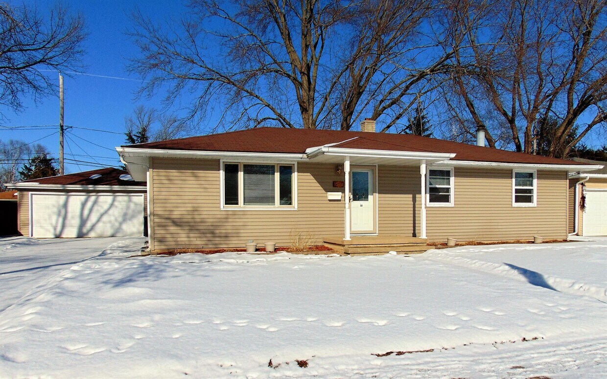 1524 E Glendale Ave, Appleton, WI 54911 House Rental in Appleton, WI