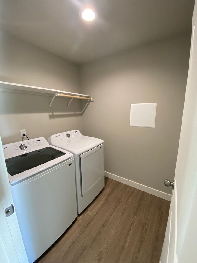 Building Photo - Brand New Home in A Brand New Community