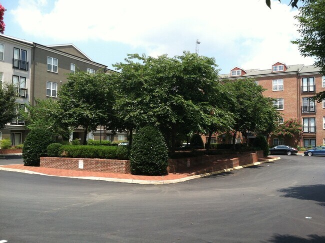 Foto del edificio - 730 Walker Square