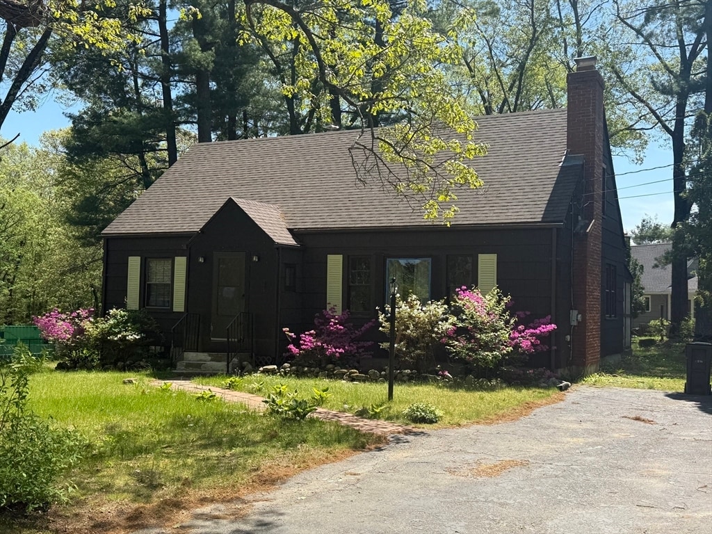 Foto principal - 69 Aldrich Dr