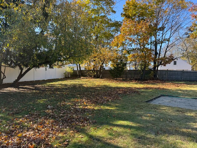 Building Photo - 165 Haverhill Ave