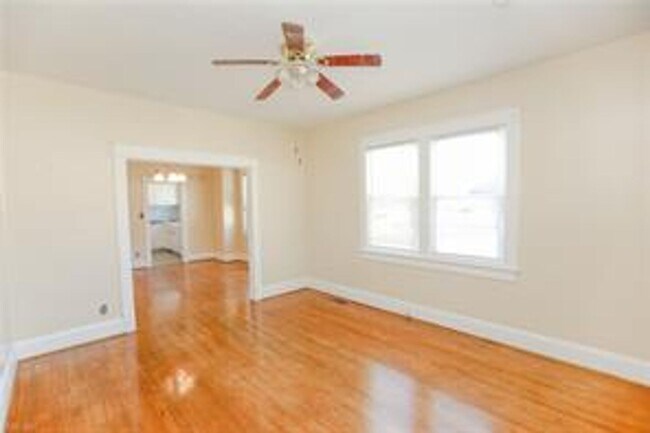 Foto del edificio - 3701 Amherst St