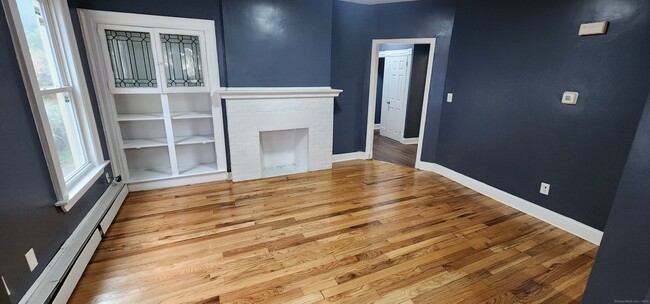 Foto del edificio - 155 Edgewood St