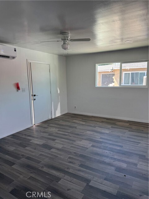 Foto del edificio - 1124 Ramona Ave N