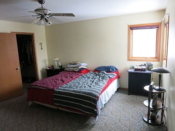 Foto del edificio - 919 W Grange Ave