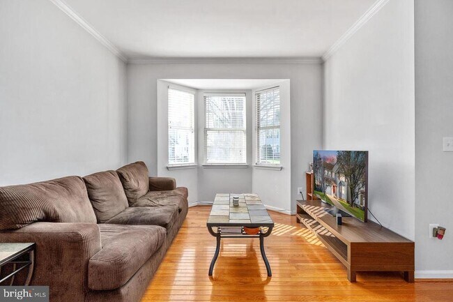 Building Photo - 20 Regency Dr