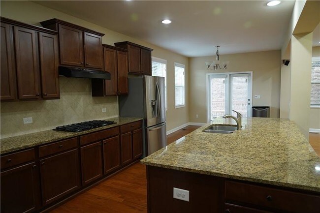 Building Photo - 4570 Wollaston Rd