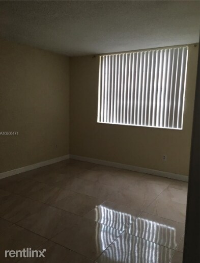 Building Photo - 4440 NW 79th Ave