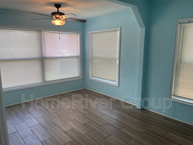 Foto del edificio - 1835 47th St S