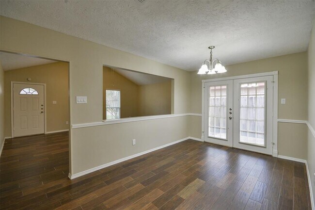 Building Photo - 3626 Kennington Ct
