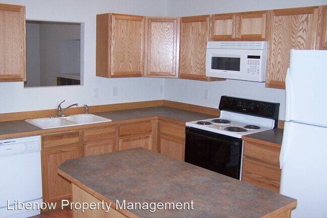 Building Photo - 3 br, 2 bath House - 209 W Helena Ave