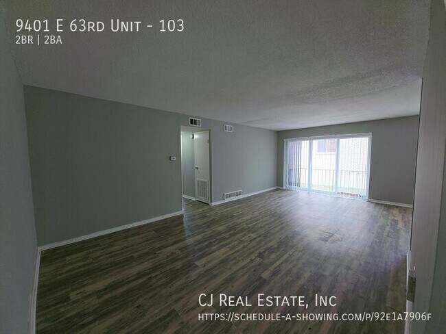 Foto del edificio - 9401 E 63rd St