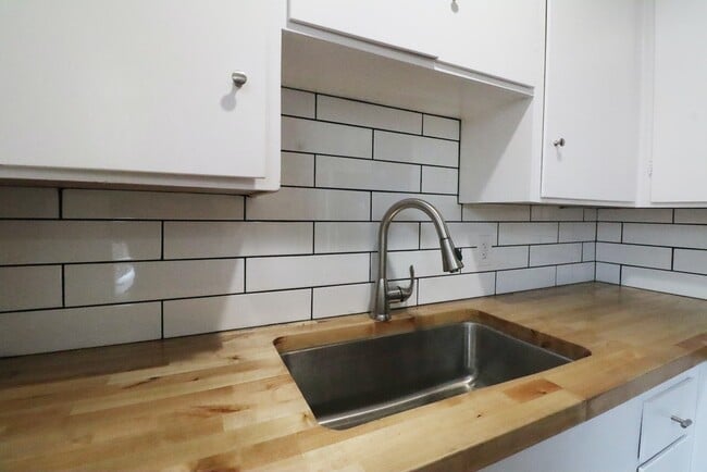 Photo - 375 Delmas Ave Apartments