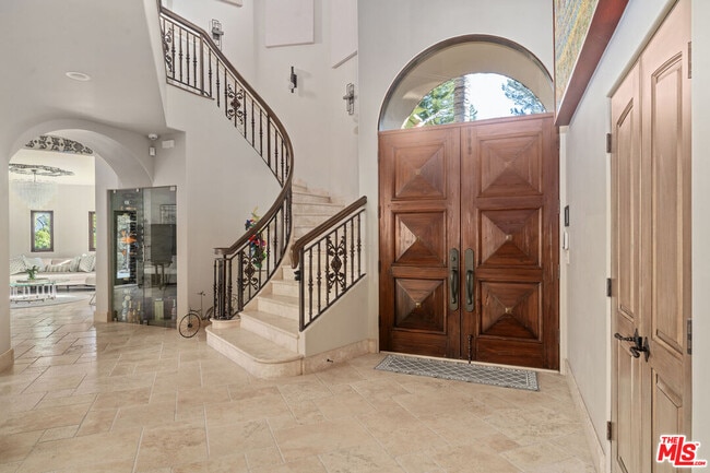 Building Photo - 17771 Cll De Palermo