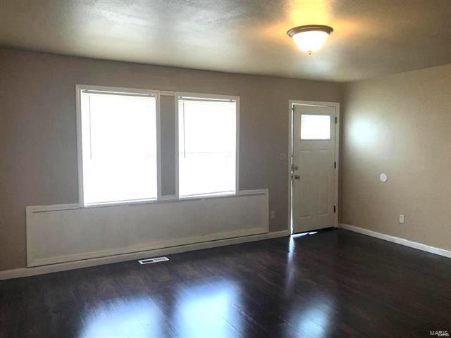 Foto del edificio - 3 Lazarcheff Dr