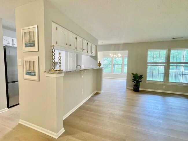 Building Photo - 13108 Briarcliff Ter