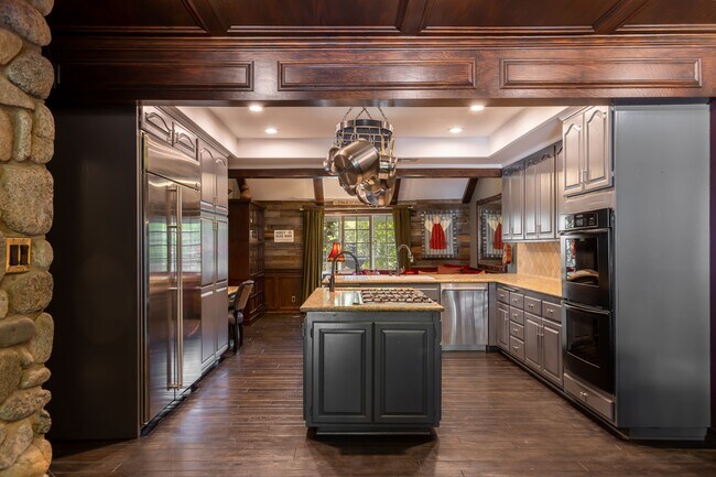 Building Photo - 29155 Old Mill Creek Ln