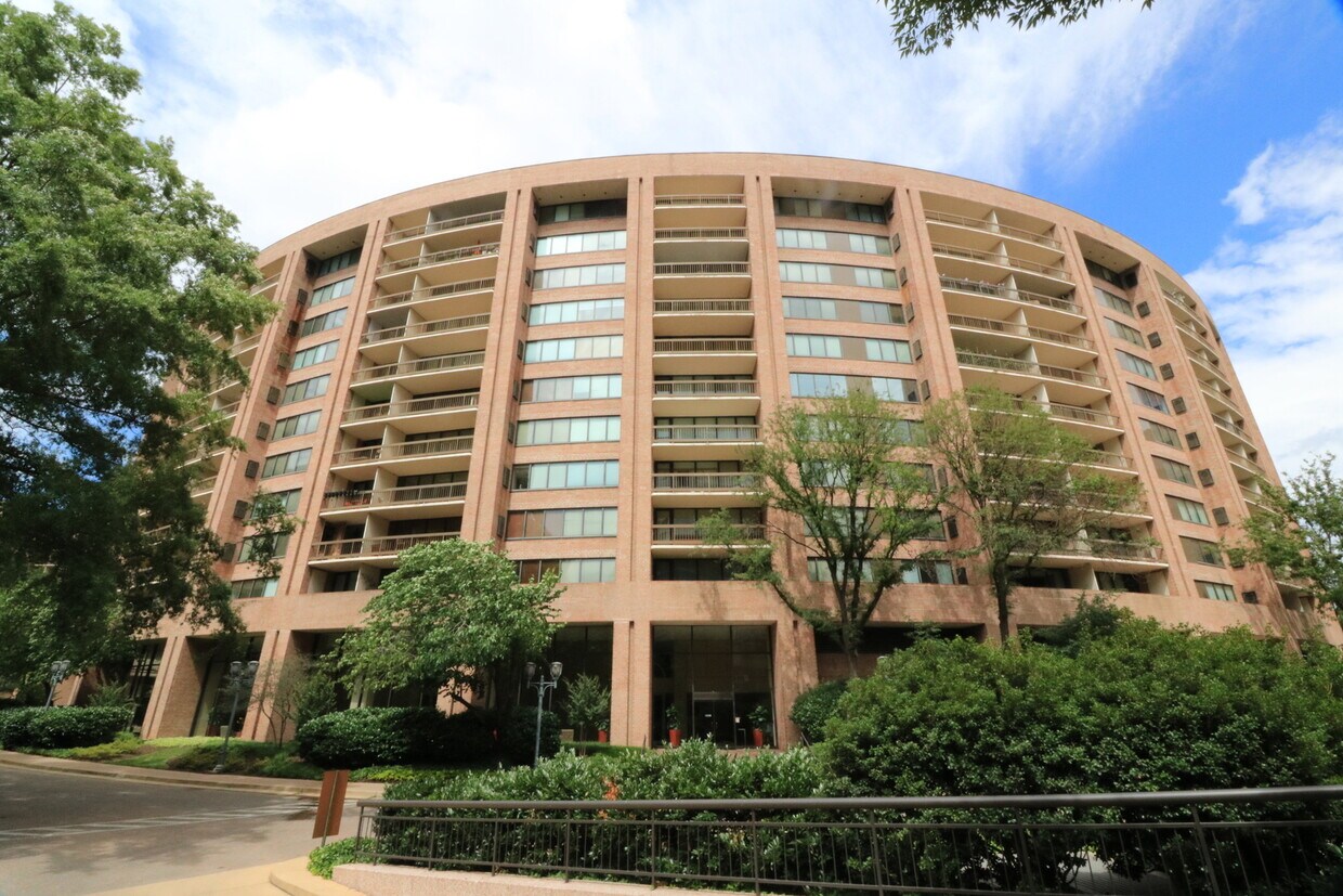 Foto principal - Classy 1/1 Convenience in Crystal City