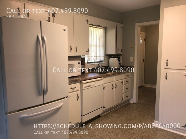 Building Photo - 502 Oranole Rd