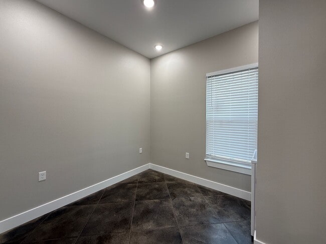 Foto del edificio - New Construction - Studio 16 Luxury Studio...